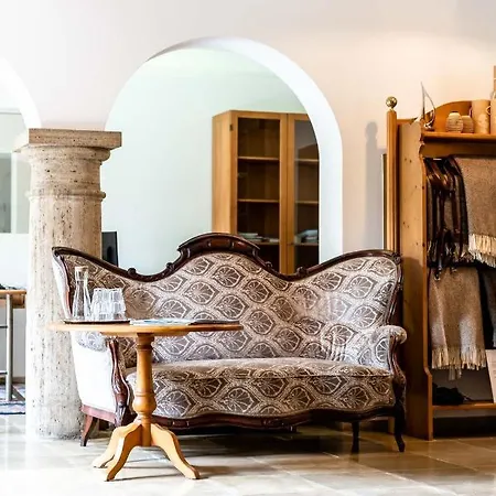 Seinz Wisdom - Bio-hotel Vegan-vegetarisch Szálloda