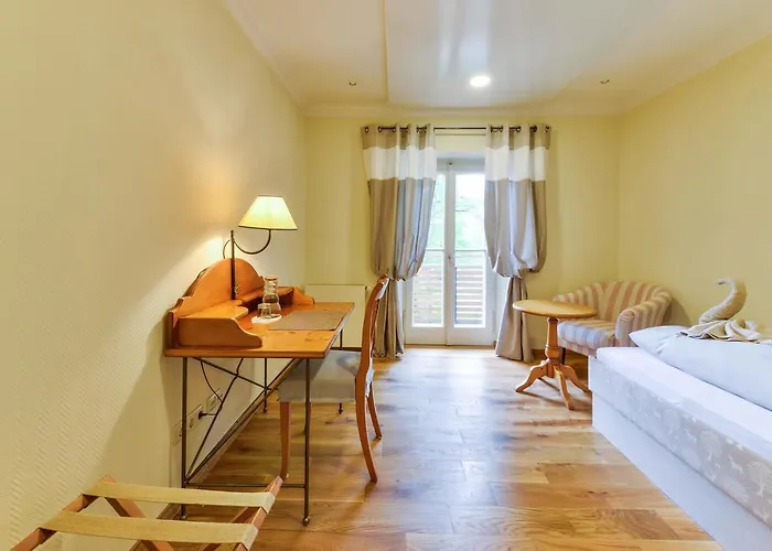 Hotel Seinz Wisdom - Bio-hotel Vegan-vegetarisch 4*