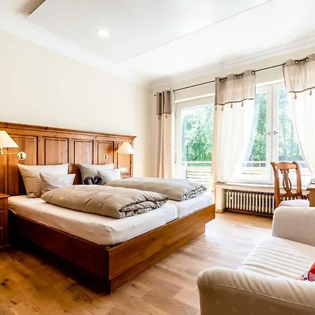 Seinz Wisdom - Bio-hotel Vegan-vegetarisch Отель 4*